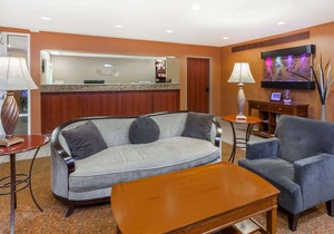 Baymont by Wyndham Peoria