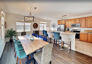Bayside Resort Golf Club Townhome-Walk to pool, playground, tennis. Sleeps 11
