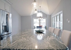 Beach block! Immaculate Townhouse!