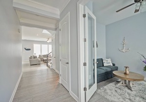 Beautiful 4 Bed/4 Bath home 1.5 miles from Bethany Beach