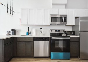 Beautiful Studio Near EWR 7681