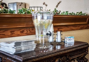 Best Western Plus North Canton Inn & Suites