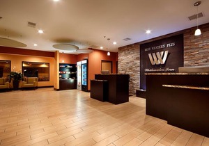 Best Western Plus Whitewater Inn