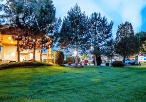 Best Western Sawtooth Inn and Suites