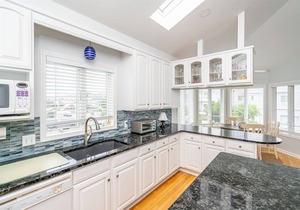 CASA SERENDIPITY - 7BD & 4.5BA - Sleeps 16 - Steps from the Beach! *Dog Friendly*