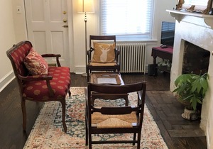 Charming Historic Olde City Home - Close to Independence Malll