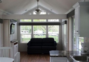 Circle M Camping Resort Loft Park Model