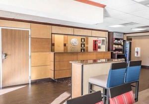 Comfort Suites Mason near Kings Island