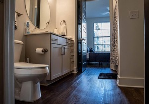 Condo in Downtown Nashville- 1bd/1bath-Sleeps 6
