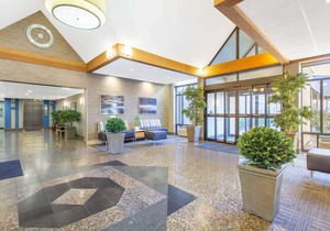 Days Inn by Wyndham Lanham Washington D C