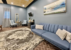 Discover Posh Boutique Hotel in Middletowns Torchlight Pass Revival District 302