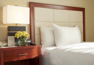 DoubleTree Suites by Hilton Cincinnati - Blue Ash