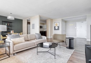 Dreamy Crystal City 2BR w/Gym & Concierge, steps to Metro, by Blueground