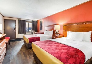 Econo Lodge Norwalk