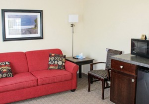 Enjoy picturesque views of Lake Erie 219