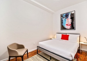 Escape to Philly and stay in our place! 2BD Apartment