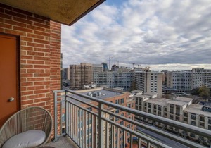Fantastic 2 BR Condo At Pentagon City