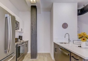 Frontdesk | Chic 2 BR in Northern Liberties