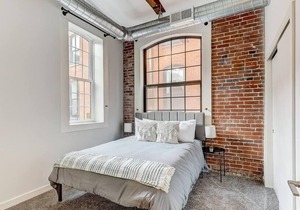 Frontdesk | Spacious 2BR Northern Liberties Apt