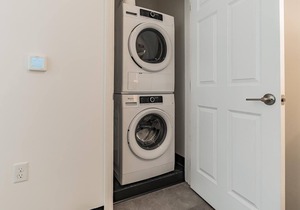 Frontdesk | Studio Apt close to Heinz Field