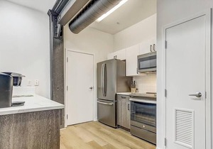 Frontdesk | Stylish 1 BR near Downtown
