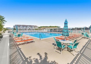 Grande at Canal Pointe 37283 Trent Ct