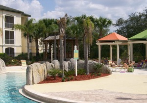 Ground floor condo - Minutes to Disney