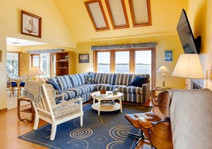 Harborview 36
