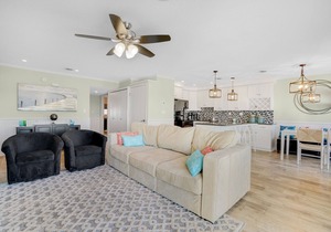 Harbour Island 402M-Baywater 14th St, WIFI, Pool, Elev, W/D, AC