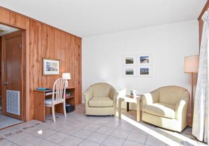 Hidden Harbour - 306 Ocean View Parkway