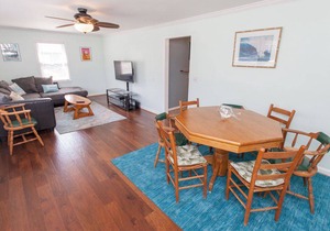 House ∙ 3 bedrooms ∙ 8 guests