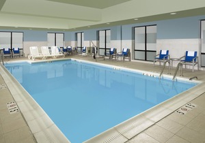 Holiday Inn Express & Suites Baltimore - BWI Airport North, an IHG Hotel