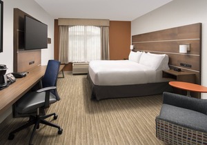 Holiday Inn Express & Suites Baltimore - BWI Airport North, an IHG Hotel