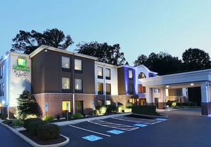 Holiday Inn Express Hotel & Suites West Chester, an IHG Hotel