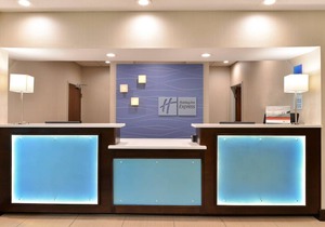 Holiday Inn Express Hotel & Suites Cincinnati-Blue Ash, an IHG Hotel