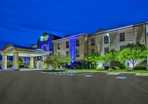 Holiday Inn Express Hotel and Suites Marysville, an IHG Hotel