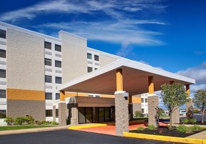 Holiday Inn Express Pittston - Scranton Airport