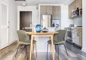 Ideal Crystal City 2BR w/ Pool, Gym, W/D, 1 block to to WF by Blueground