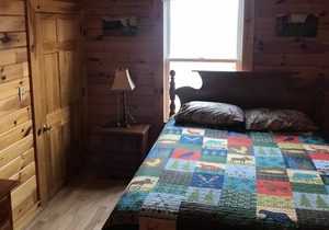 Lakeview Cabin at Marina on Dale Hollow Lake near Standing Stone State Park