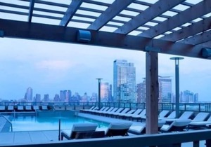 Luxe 2BR | Sweeping Views | Jersey City by GLS