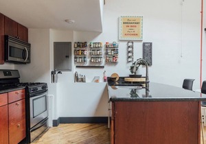 ☆ LUXURIOUS OLD CITY PENTHOUSE ☆