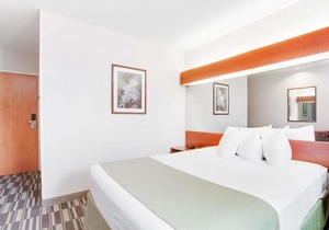 Microtel Inn & Suites by Wyndham Olean Allegany