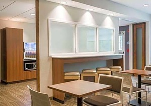 Microtel Inn & Suites by Wyndham Altoona