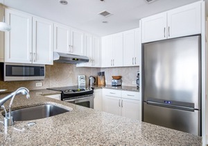 Modern 2BR in Penn Quarter w/Pool + large garden, near metro by Blueground