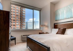 Modern Jersey City 1BR | Work Desk + Wi-Fi | by GLS