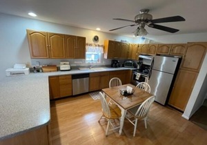 Montego Bay Community BAY VIEW 4 BR 2 Bath w/screened porch! 2 large community pools & tennis