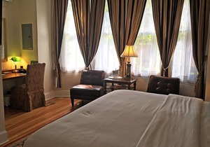 Morris House Hotel