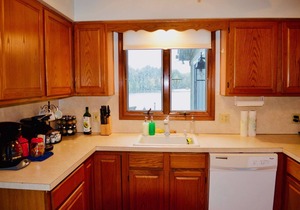 ⛷️⛱️⛰️Mt. Maplewood Lake Home❤️Budget★3BR★HotTub★Fireplace★Games★Dogs+