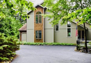Mt. Maplewood Lake House Apt.