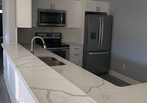OCEAN FRONT BLDG-RENOVATED 2BDRM/2 FULL BATH - Seapointe Village W/Private Beach